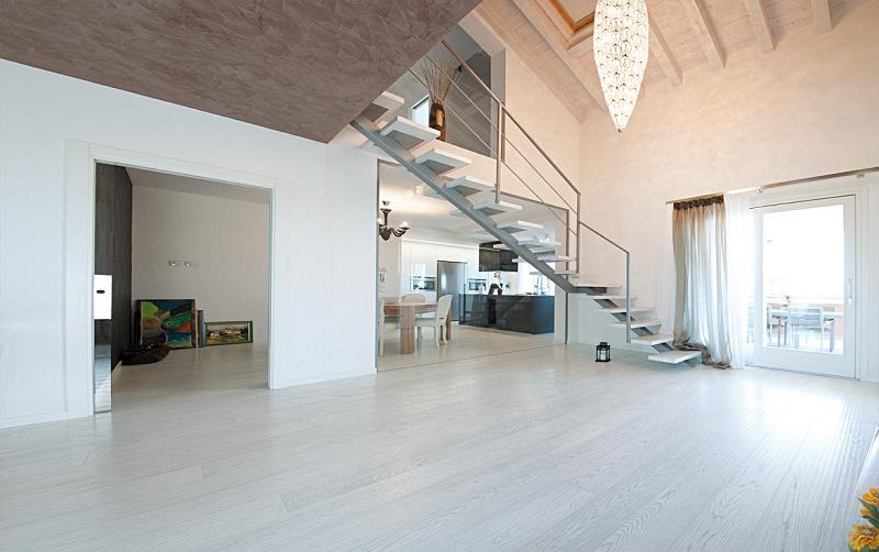 得高實木復合地板,讓家成為真正滋養身心的綠洲 圖片2 得高實木復合地板,讓家成為真正滋養身心的綠洲 圖片2