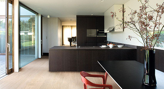 色彩、光線、空間之間的相互聯系